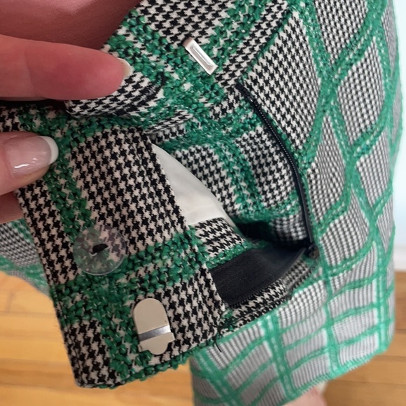 Plaid Skirt - Picture 4 of 6